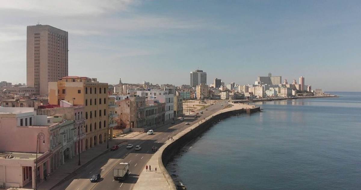 Обратный билет на Кубу в 2026: виза не нужна, а бумаги проверяют всерьёз
